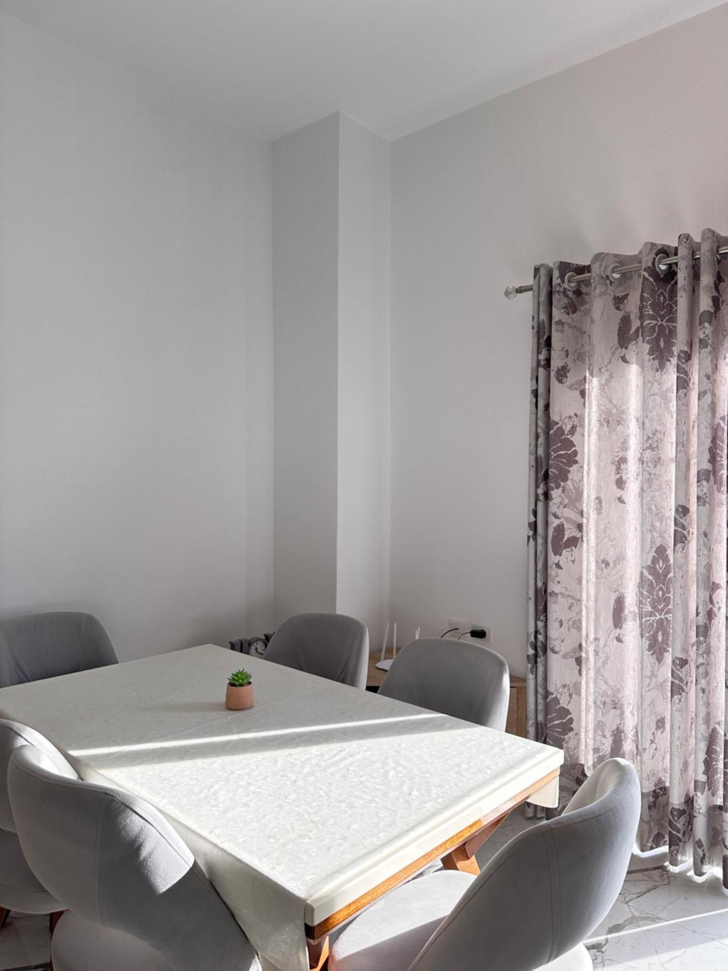 The Hill Sea View Apartment Sarande Exterior photo